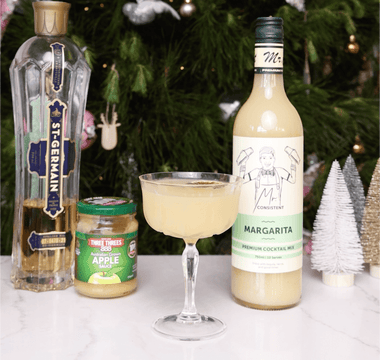 12 Days of Christmas Cocktails: Apple and Elderflower Sour🍏 - Mr. Consistent